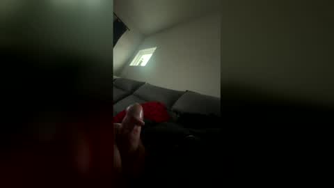 Snapshot of jddude167 chatting on December 18, 2025, 9:43 pm jddude167 online show from December 18, 2025, 9:43 pm