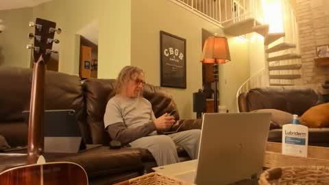 Snapshot of jdineuless chatting on January 11, 2026, 4:34 pm JDinEuless online show from January 11, 2026, 4:34 pm