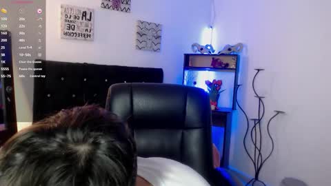 jeam_hot online show from November 18, 2025, 9:52 pm