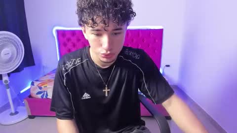 Snapshot of jean_burns chatting on February 1, 2026, 10:08 pm jean_burns online show from February 1, 2026, 10:08 pm