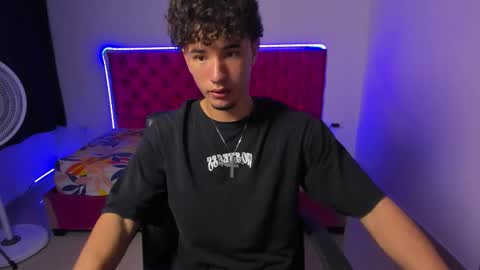 Snapshot of jean_burns chatting on February 13, 2026, 8:38 pm jean_burns online show from February 13, 2026, 8:38 pm