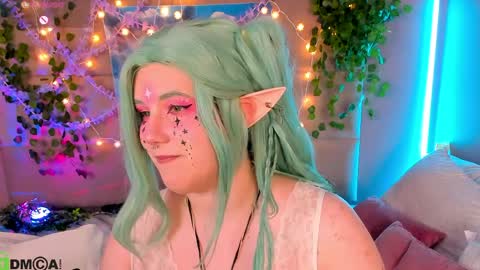 Snapshot of jean_leee chatting on April 11, 2026, 7:45 am Mary online show from April 11, 2026, 7:45 am