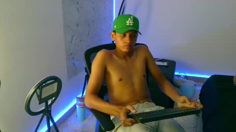 Jean Widow online show from November 14, 2025, 3:55 pm