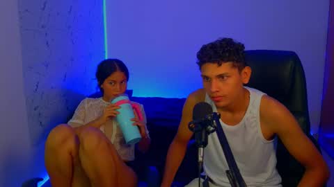 Jean Widow online show from December 18, 2025, 4:40 am