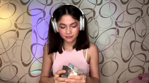 Snapshot of jeaninevantine chatting on March 5, 2026, 4:58 pm Jean online show from March 5, 2026, 4:58 pm