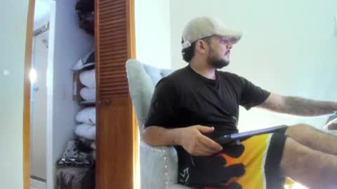 Jean alex  online show from June 18, 2026, 1:39 am