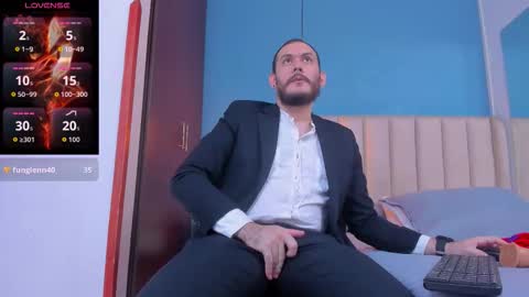 Jeanpiere online show from November 29, 2025, 10:57 pm