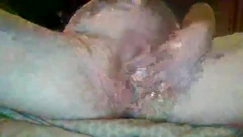 jearnold811938547 online show from December 16, 2025, 9:53 pm