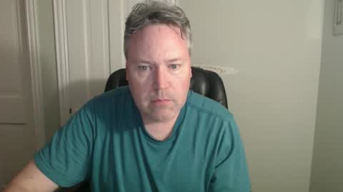 Snapshot of jeb5150 chatting on January 15, 2026, 2:49 am JE online show from January 15, 2026, 2:49 am