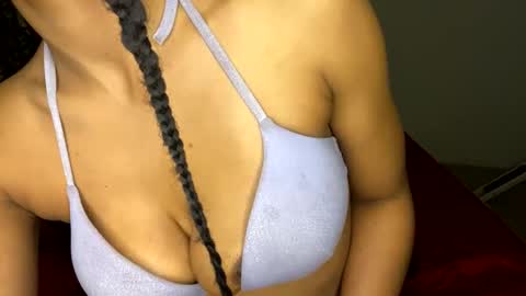 jeddahdolly online show from January 17, 2025, 10:56 pm