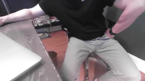 Snapshot of jedge4404 chatting on February 6, 2026, 5:27 pm jedge4404 online show from February 6, 2026, 5:27 pm