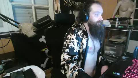 Snapshot of jedok chatting on February 14, 2026, 4:42 am CharmingCharmander online show from February 14, 2026, 4:42 am