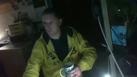 Snapshot of jef74700 chatting on December 10, 2024, 4:24 am Jrme online show from December 10, 2024, 4:24 am