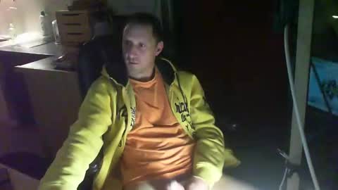 Snapshot of jef74700 chatting on December 11, 2024, 3:56 am Jrme online show from December 11, 2024, 3:56 am