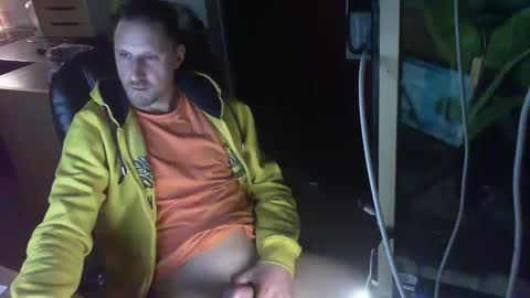 Snapshot of jef74700 chatting on December 24, 2024, 4:55 am Jrme online show from December 24, 2024, 4:55 am