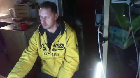 Snapshot of jef74700 chatting on December 28, 2024, 3:26 am Jrme online show from December 28, 2024, 3:26 am