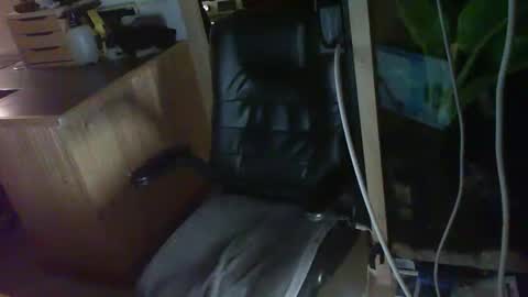 Snapshot of jef74700 chatting on January 2, 2025, 4:52 am Jrme online show from January 2, 2025, 4:52 am