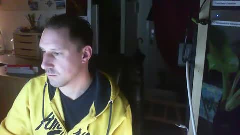 Snapshot of jef74700 chatting on January 7, 2025, 3:46 am Jrme online show from January 7, 2025, 3:46 am