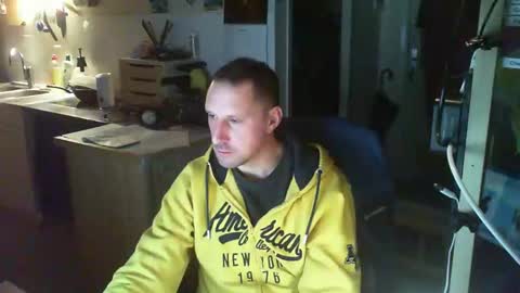 Snapshot of jef74700 chatting on January 27, 2025, 5:03 am Jrme online show from January 27, 2025, 5:03 am