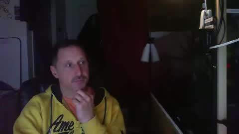 Snapshot of jef74700 chatting on February 23, 2025, 12:30 am Jrme online show from February 23, 2025, 12:30 am