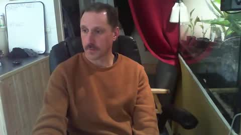 Snapshot of jef74700 chatting on March 2, 2025, 9:31 am Jrme online show from March 2, 2025, 9:31 am