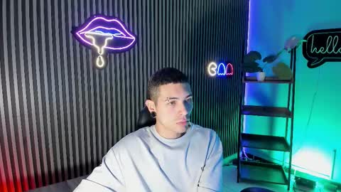 Jeff  online show from December 16, 2025, 12:32 pm