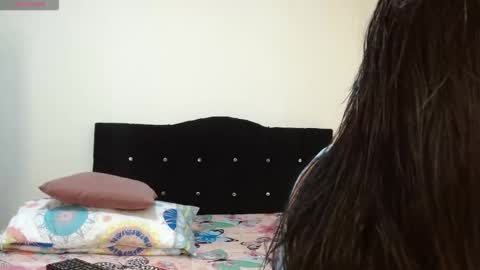 Snapshot of jeff_and_jade chatting on February 11, 2026, 12:21 pm jeff and jade online show from February 11, 2026, 12:21 pm