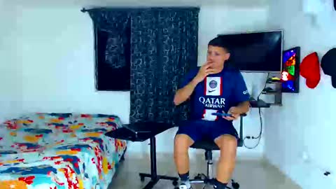 Snapshot of jeffer21_hot chatting on February 23, 2025, 5:23 am jeffer21_hot online show from February 23, 2025, 5:23 am