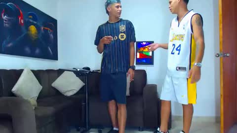 Snapshot of jeffer21_hot chatting on September 9, 2025, 4:06 pm jeffer21_hot online show from September 9, 2025, 4:06 pm