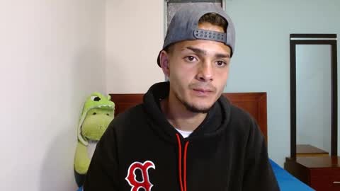 Snapshot of jeffstyle18 chatting on October 19, 2025, 11:05 pm Jeff online show from October 19, 2025, 11:05 pm