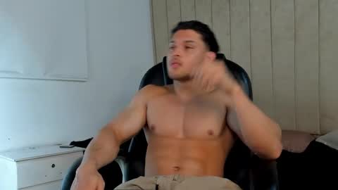 Snapshot of jeicob_gagnon chatting on October 22, 2025, 7:52 am jeicob gagnon online show from October 22, 2025, 7:52 am