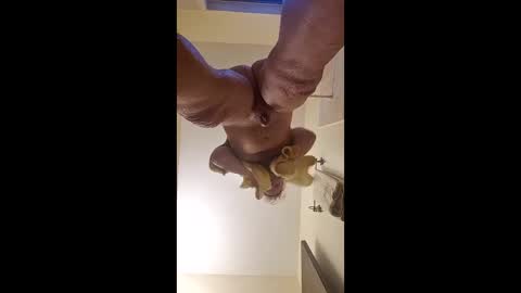 HunterFuck online show from April 12, 2026, 6:24 pm