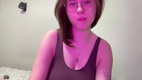 Snapshot of jelly_gum chatting on March 2, 2025, 2:21 pm Inna online show from March 2, 2025, 2:21 pm