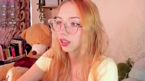 Snapshot of jelly_w5 chatting on September 23, 2025, 8:01 pm Jelly  online show from September 23, 2025, 8:01 pm