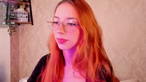 Snapshot of jelly_w5 chatting on November 16, 2025, 9:53 pm Jelly online show from November 16, 2025, 9:53 pm