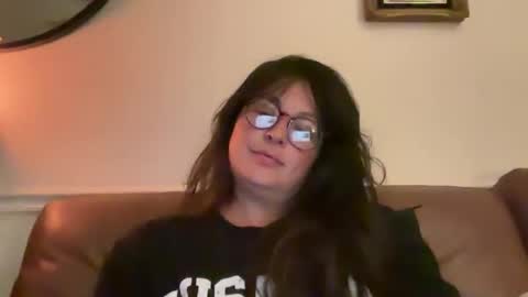 Jelli online show from April 8, 2026, 7:19 am