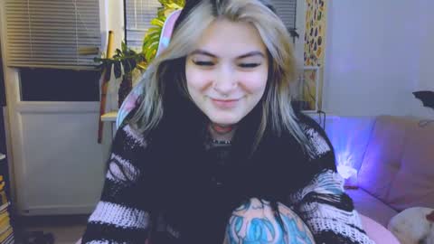 Jelya online show from December 18, 2024, 5:21 pm