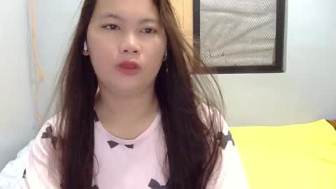 Snapshot of jemainesy chatting on March 12, 2026, 12:50 am jemainesy online show from March 12, 2026, 12:50 am