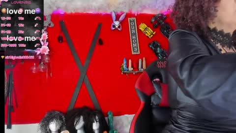 Snapshot of jena_rosse chatting on April 27, 2026, 10:35 am jena_rosse online show from April 27, 2026, 10:35 am