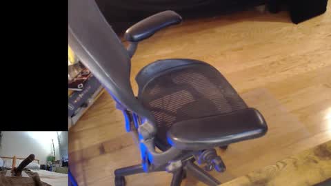 PegMePlease online show from January 7, 2026, 1:02 pm