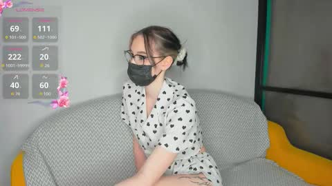 Snapshot of jenayorteg chatting on February 17, 2026, 11:33 pm Molly online show from February 17, 2026, 11:33 pm