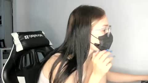 Molly online show from August 1, 2026, 4:50 pm