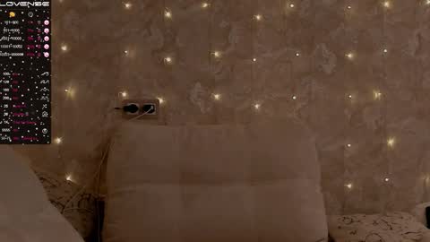 Snapshot of jeniferji chatting on February 23, 2026, 11:40 am EvaSileZ online show from February 23, 2026, 11:40 am