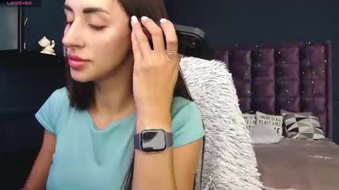 Kira online show from July 24, 2026, 7:39 am