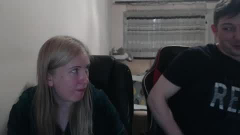 JenisAndPeter online show from April 24, 2026, 6:21 pm