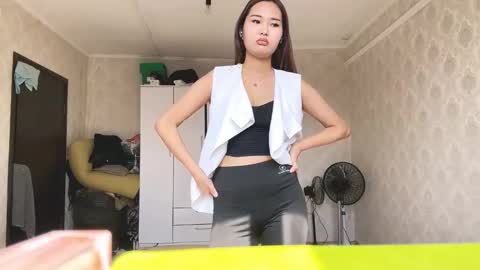 Snapshot of jenisehargens chatting on March 7, 2026, 6:43 am Alice online show from March 7, 2026, 6:43 am