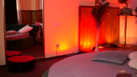 jenna_day online show from February 17, 2025, 6:53 am