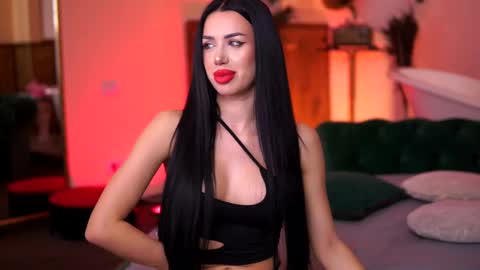 jenna_day online show from February 20, 2025, 9:44 am