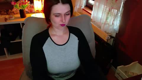 Snapshot of jenna_sxy19 chatting on April 21, 2026, 12:00 pm jennasxy19 online show from April 21, 2026, 12:00 pm