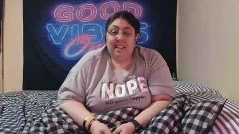 Snapshot of jennabrady chatting on February 12, 2026, 2:50 am Dragon Queen. Be my Dragon -- and online show from February 12, 2026, 2:50 am